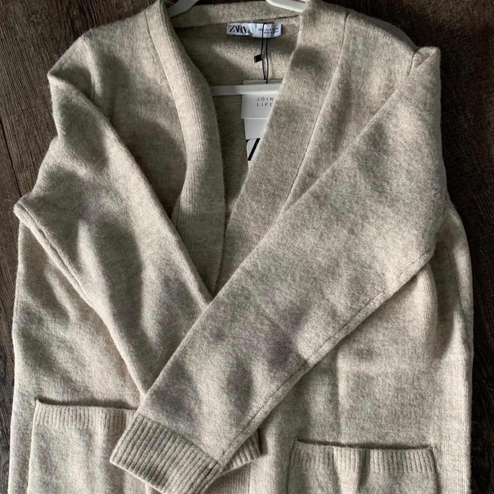 Zara beige cardigan